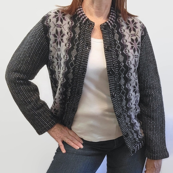 Northern Isles Wool Purple and Black Cardigan Sweater - Picture 15 of 16